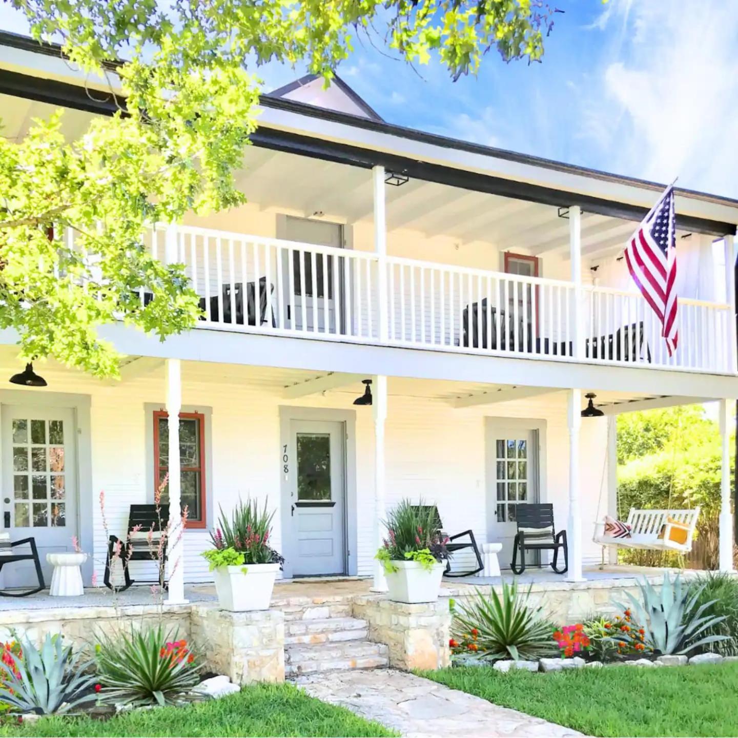 Katarina Haus - Hot Tub & Fire Pit Villa Fredericksburg Dış mekan fotoğraf