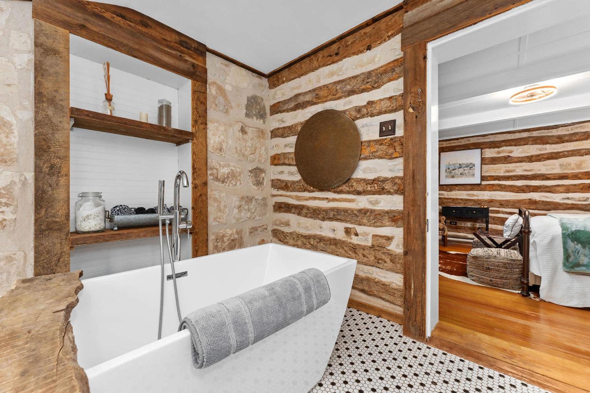 Katarina Haus - Hot Tub & Fire Pit Villa Fredericksburg Dış mekan fotoğraf