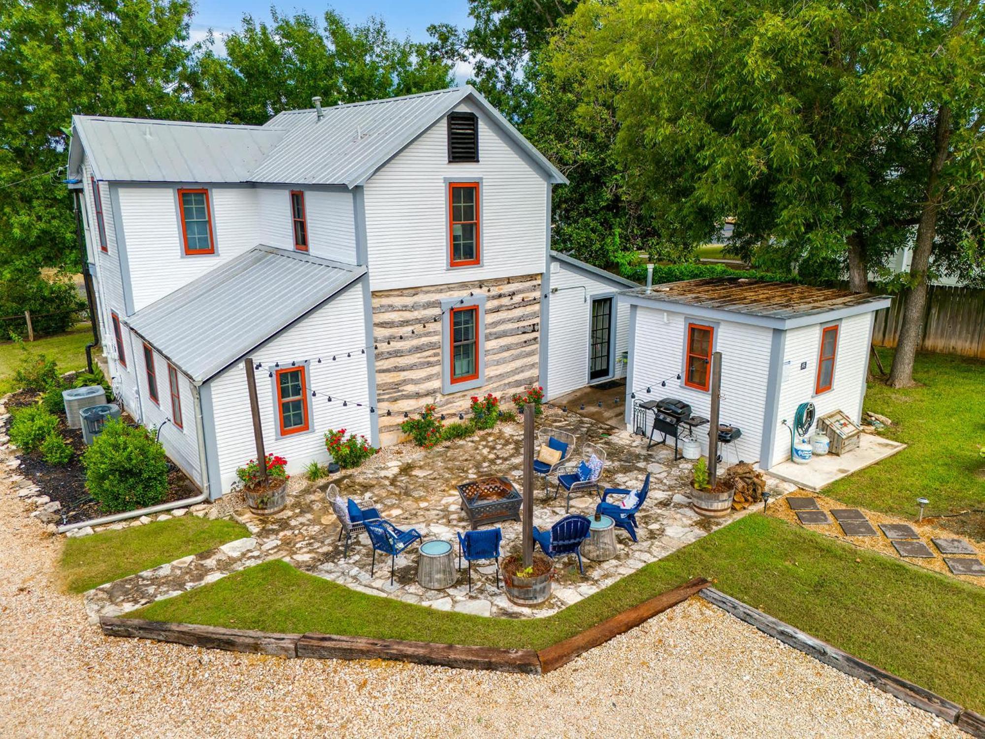 Katarina Haus - Hot Tub & Fire Pit Villa Fredericksburg Dış mekan fotoğraf