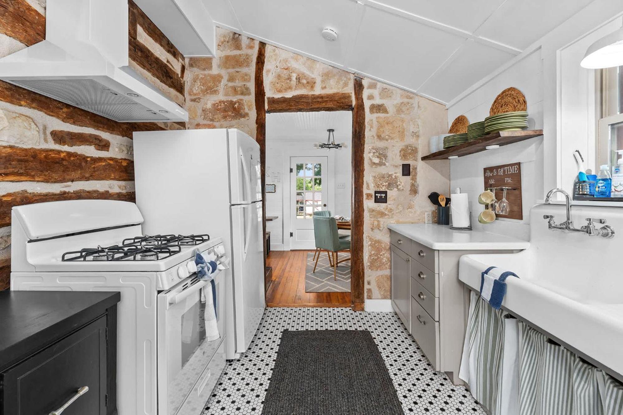 Katarina Haus - Hot Tub & Fire Pit Villa Fredericksburg Dış mekan fotoğraf